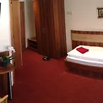 Hotel Hotel-gasthof Zum Oberen Wirt