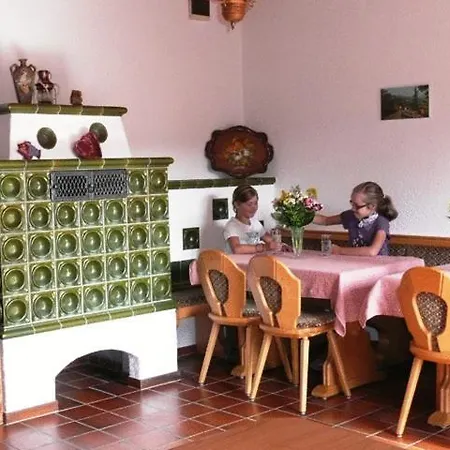 Hotel Hotel-gasthof Zum Oberen Wirt