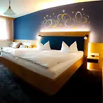 מלון Hotel-gasthof Zum Oberen Wirt