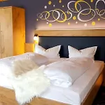 Hotel-gasthof Zum Oberen Wirt מלון