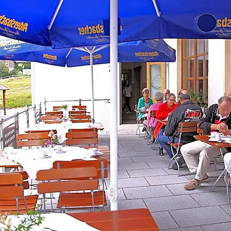 מלון Hotel-gasthof Zum Oberen Wirt
