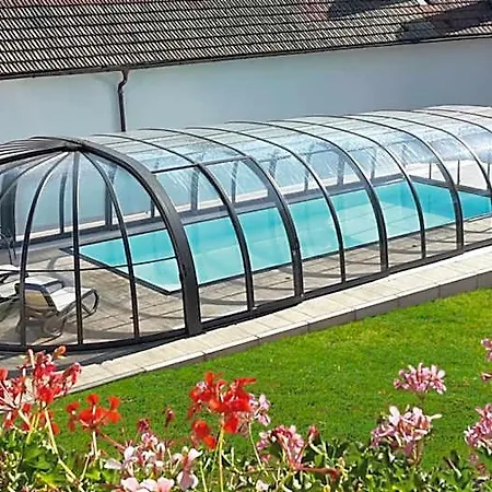 Hotel-gasthof Zum Oberen Wirt מלון רוגן