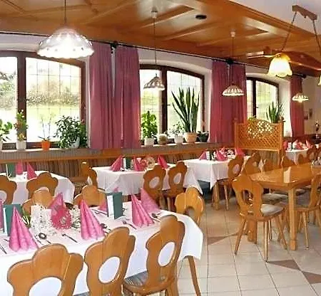Hotell Hotel-gasthof Zum Oberen Wirt Regen