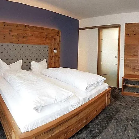 Hotel Hotel-gasthof Zum Oberen Wirt 3*