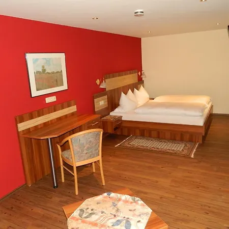 Hotel-gasthof Zum Oberen Wirt Hotell 3*